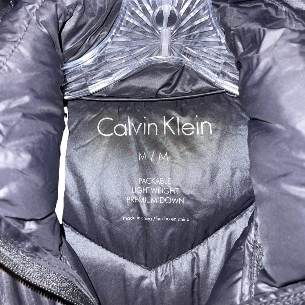 Calvin Klein Woman Down Jacket Size M - Picture 5 of 6